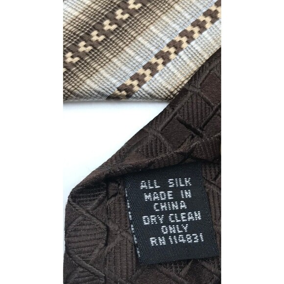 PRONTO UOMO Men's Neck Tie Brown Tan and Gray Shades 4 X 60 inches Silk Tie - Picture 5 of 5